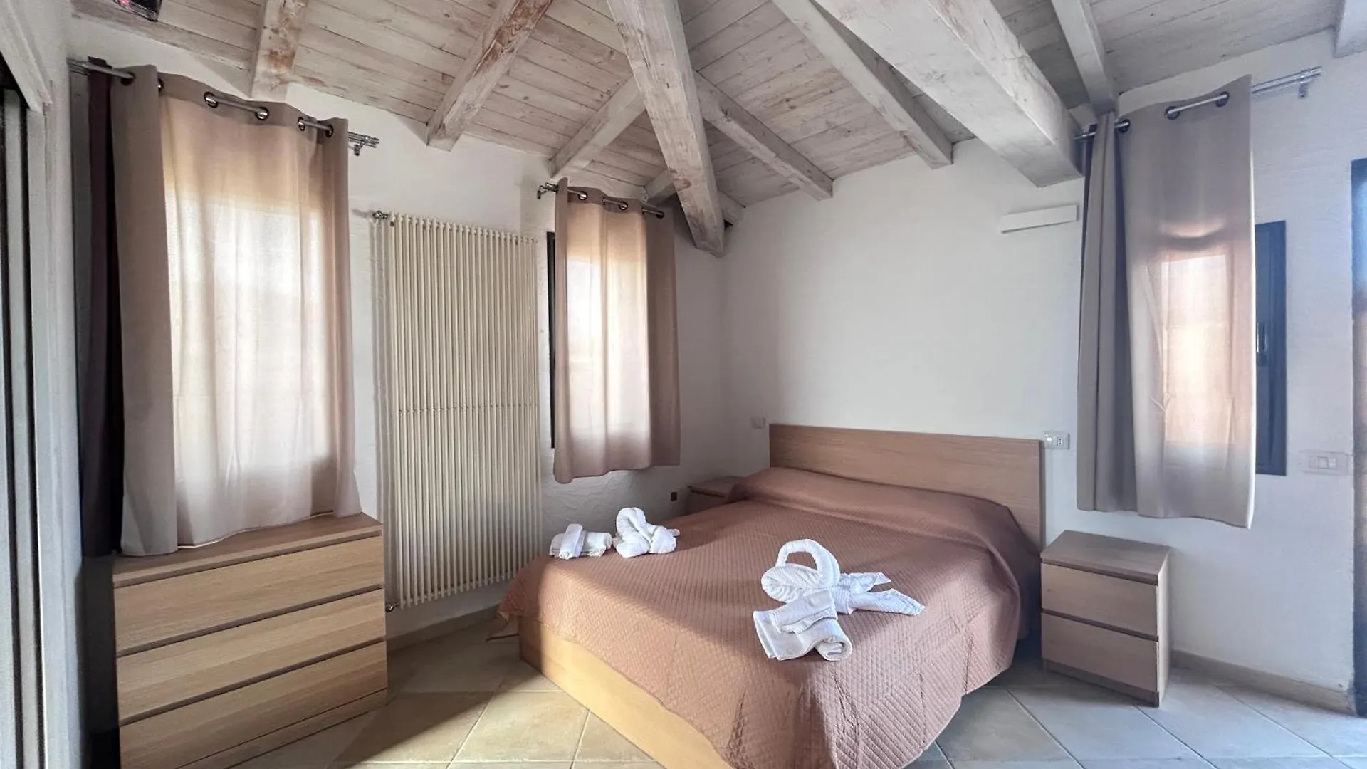 Affittacamere Hotel Laguna Blu By Helios San Teodoro