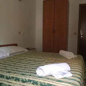 hotel-primavera.hotelitalianriviera.com/